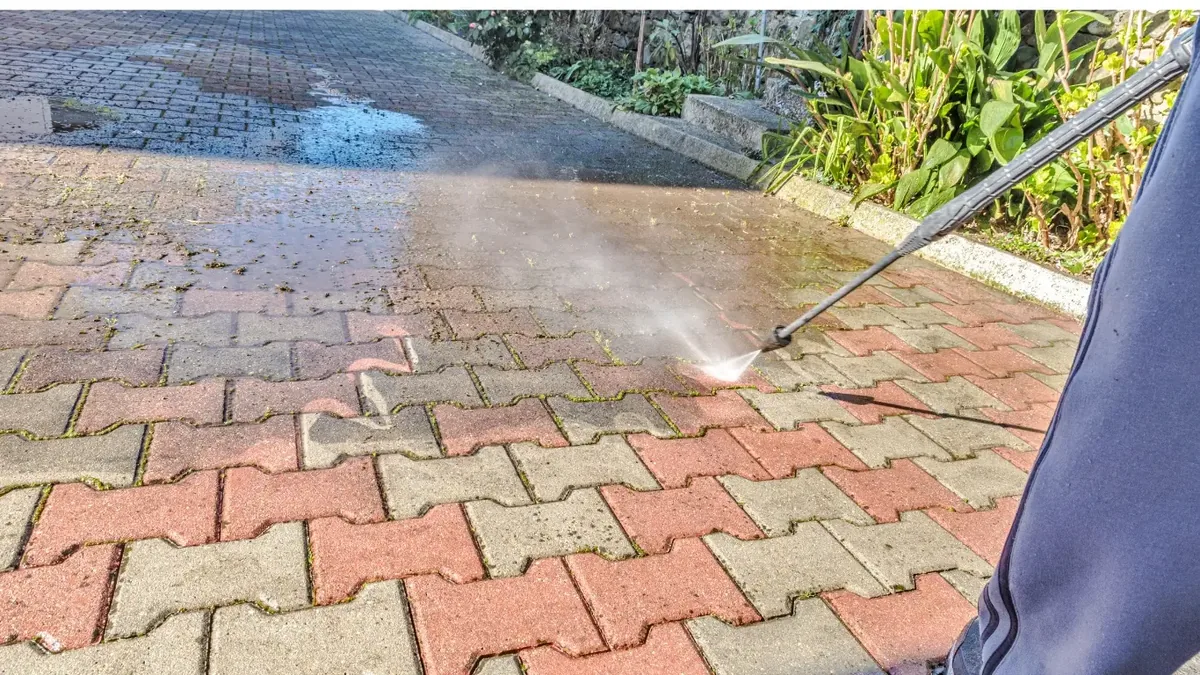 Mycie kostki brukowej Grójec – realizacja MK Błysk